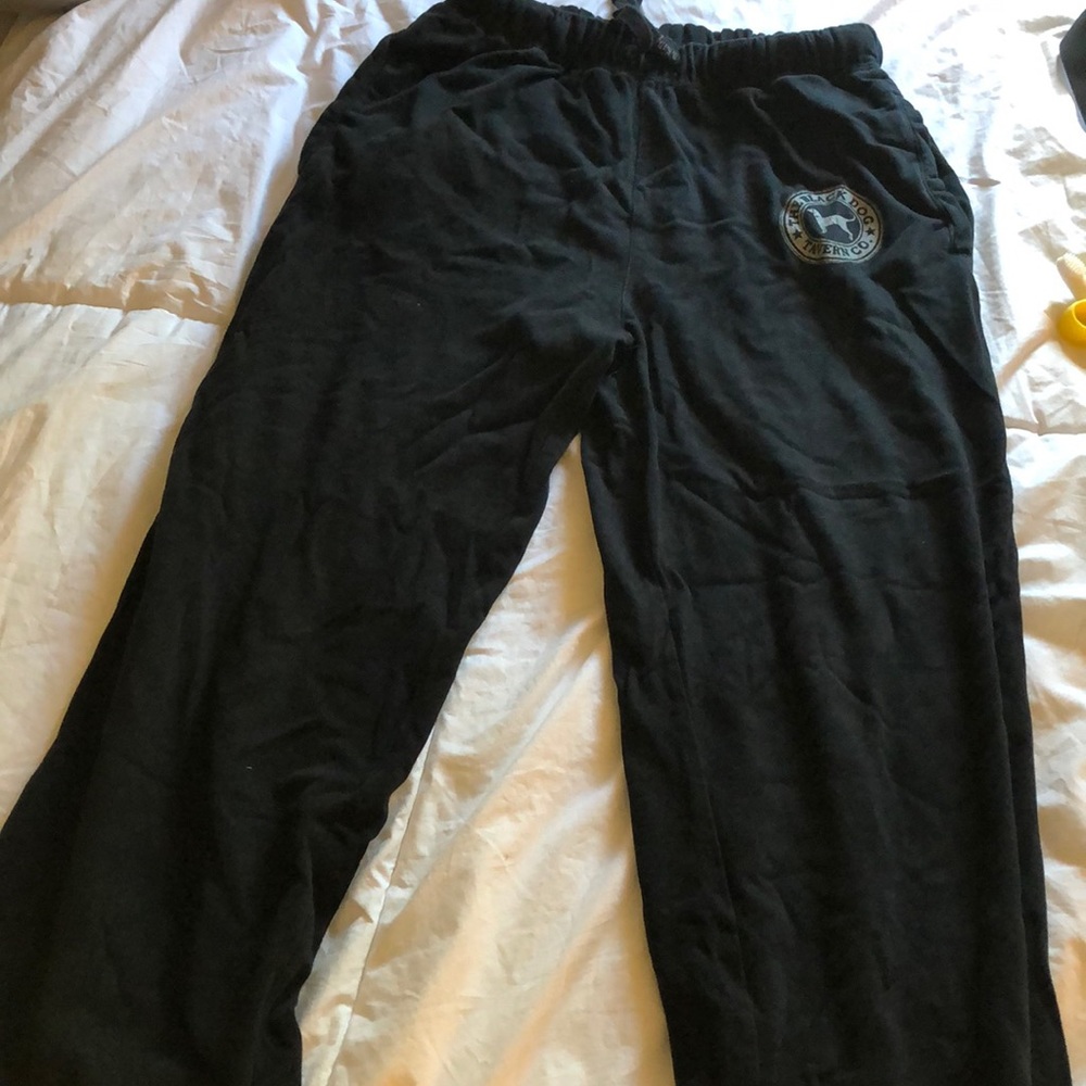 Black Dog sweatpants